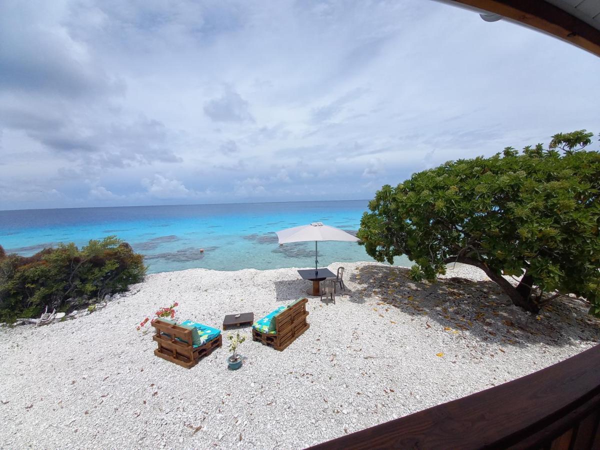 Fafapiti Lodge Факарава Екстер'єр фото