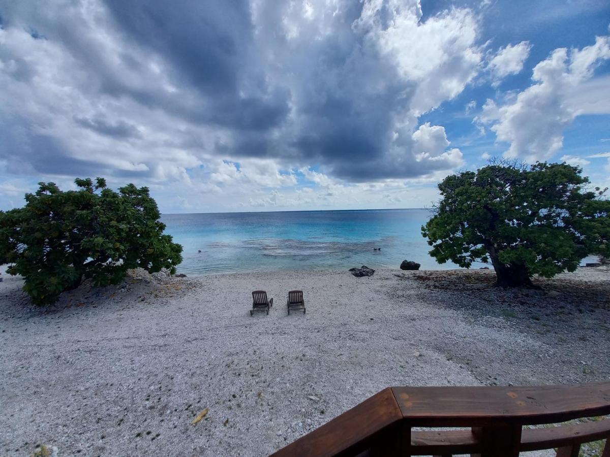 Fafapiti Lodge Факарава Екстер'єр фото
